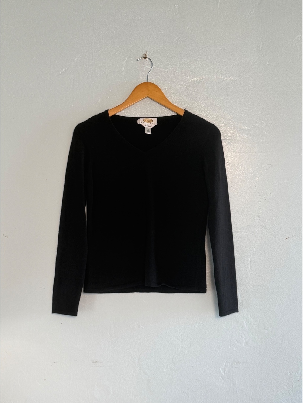 Talbots Women's Black V-Neck Long Sleeve Sweater Size M